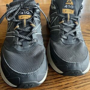 New Balance Trail 410 dark grey